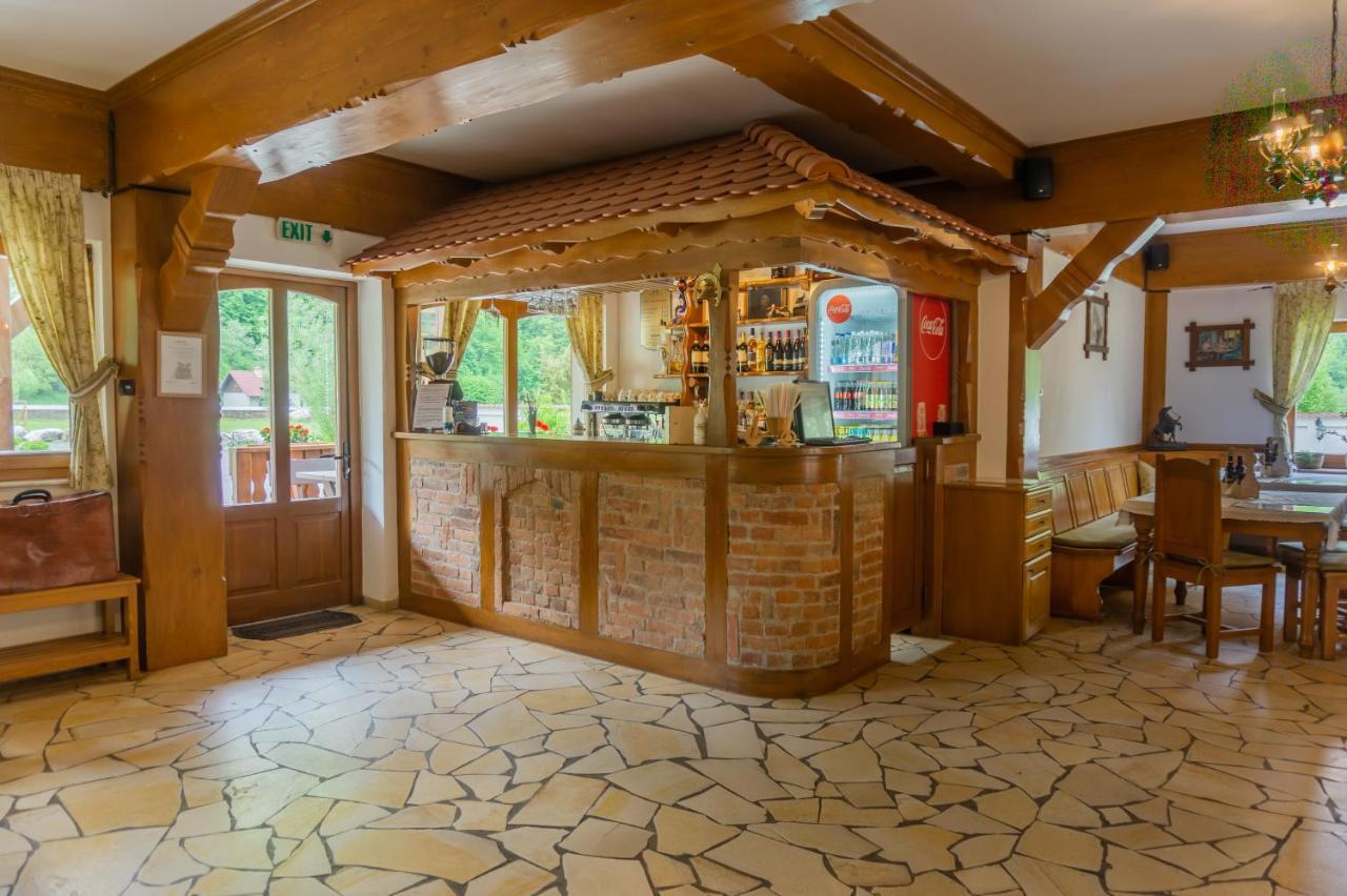 Villa Popasul Craiului à Zărneşti Extérieur photo